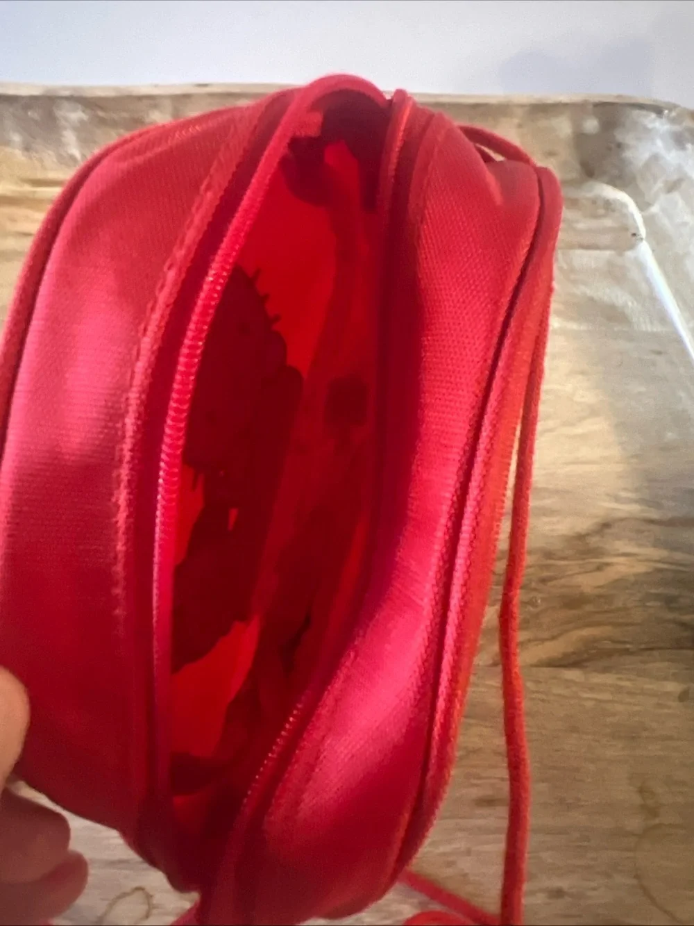 Sanrio Hello Kitty Red and Pink Round Kids Crossbody Bag Vtg 2003